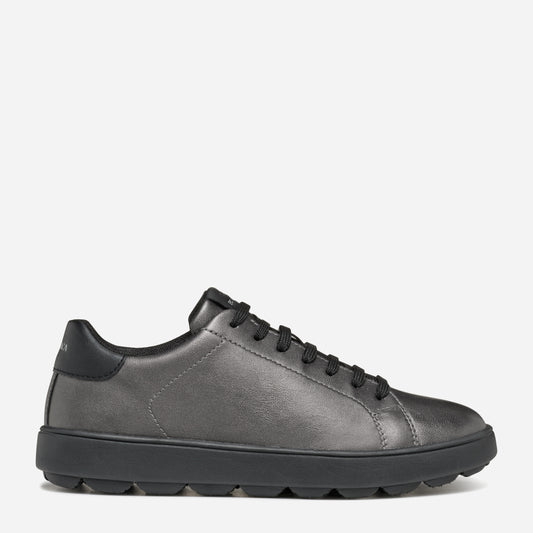 Geox Women trainers and sneakers (D45WEA0NFBCC1223_Silver)