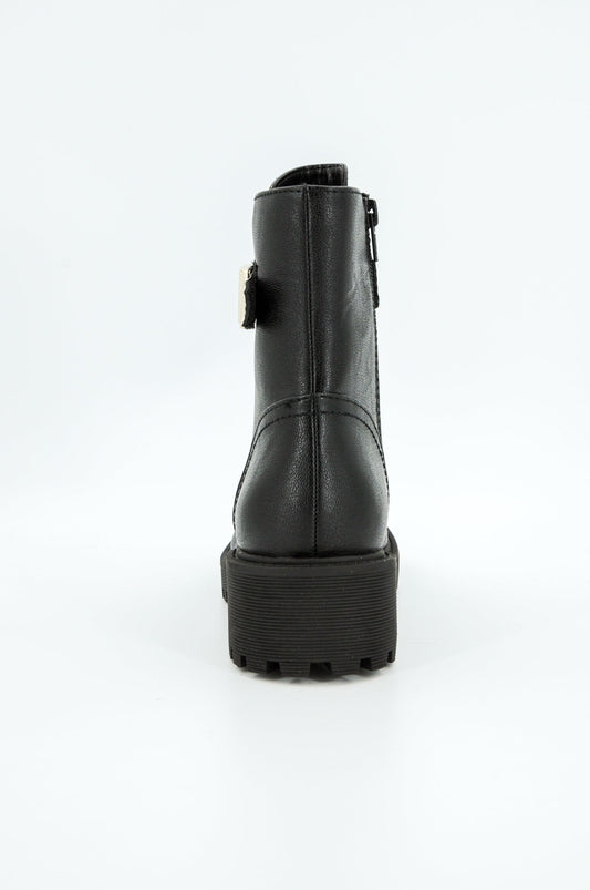 Guess Footwear (FLOSUZELE10-BLACK) Women