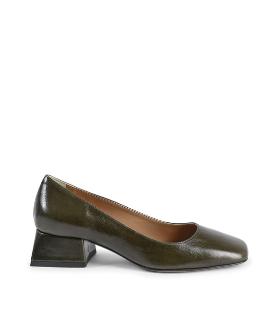 19V69 by VERSACE Green Ballerinas (101752) Women