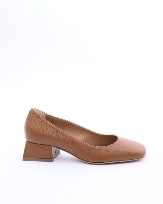 19V69 by VERSACE Tan Ballerinas (101760) Women